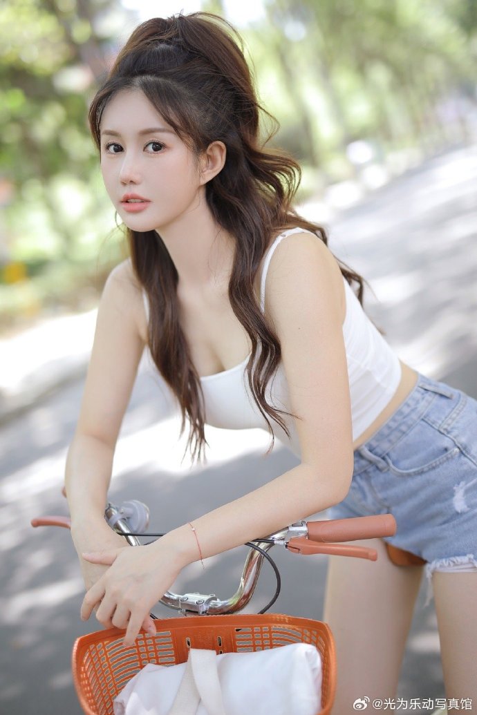伯德小姐